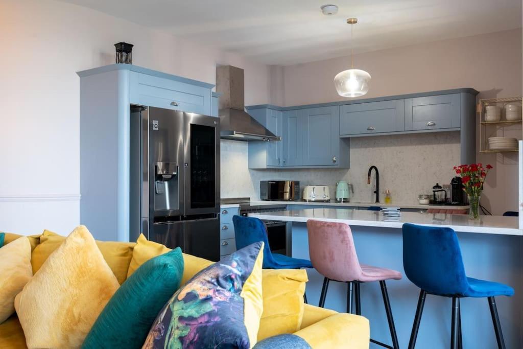 Stylish Beachfront Bolthole With Stunning Sea Views And Luxury Touches Herne Bay Exterior foto
